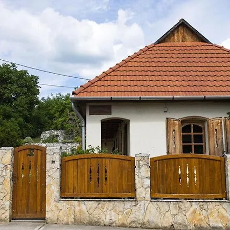 Jegmadar Vendeghaz Varbo